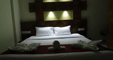 MMR Royal Suites | Rooms & Caretaker Room Type - Standard Room
