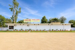 FabHotel The Dayals & Lawns - Nr. Ayodhya Dham Bus Station