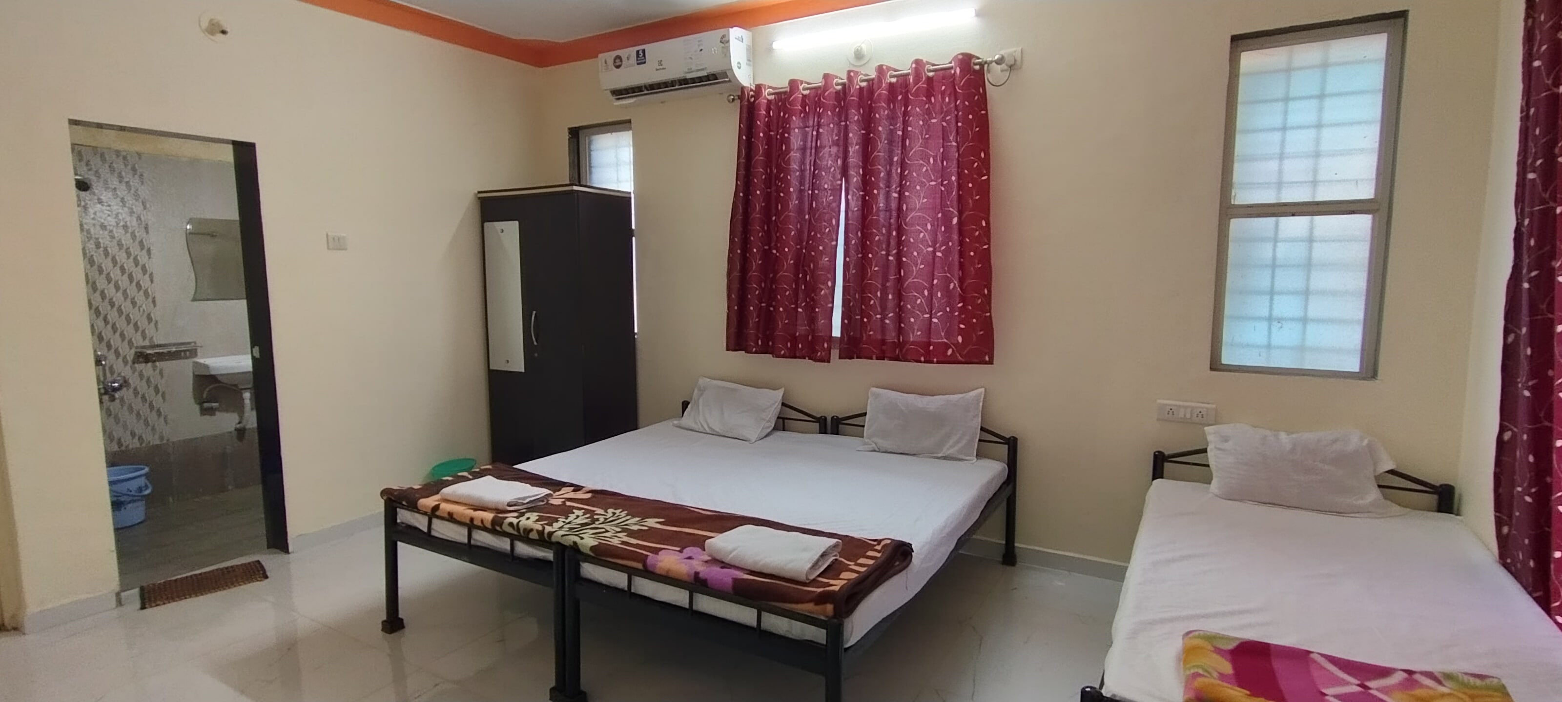 Siddharth Holiday Home - Tap to explore photos