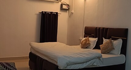 Shanti Sadan Homestay Room Type - Bedroom 1