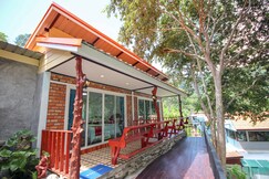 OYO 1085 Ma Lanta House