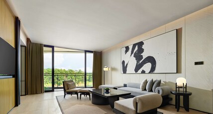 Hilton Nanjing Niushoushan Room Type - KING AMBASSADOR SUITE