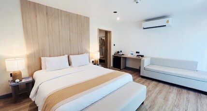 Phi Phi Holiday Resort Room Type - Superior Premier Room(MMT)