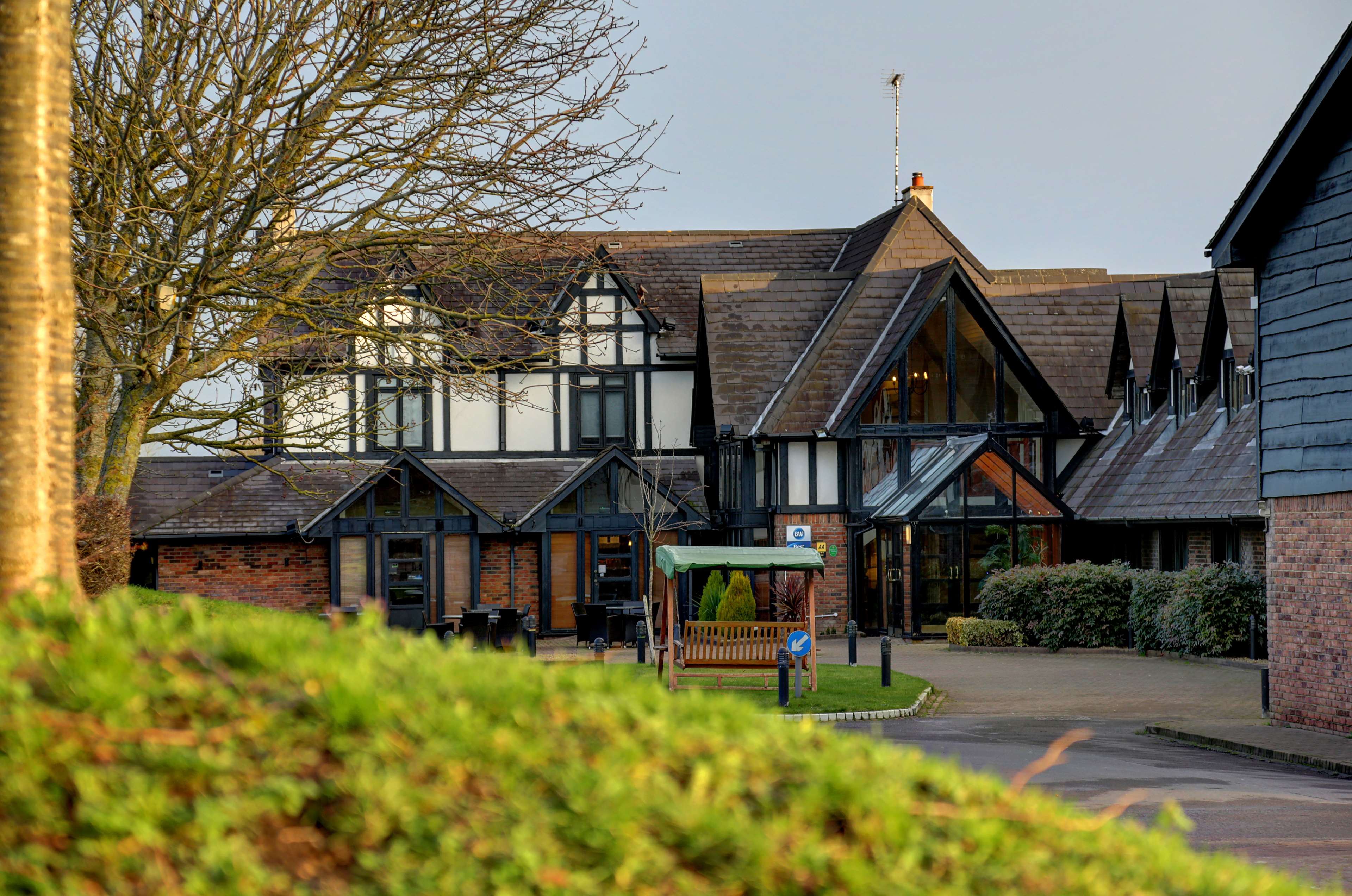 Best Western Gables Hotel - Tap to explore photos