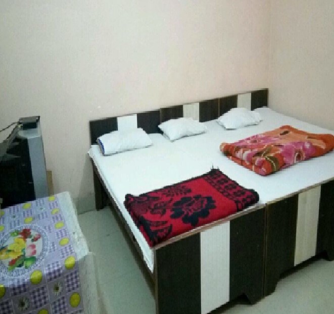 Amrit Guest House - Tap to explore photos