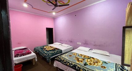 devlok home stay Room Type - Bedroom 106