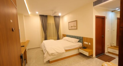 The Royal Pavilion Hotel Room Type - Deluxe Room