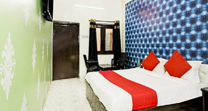 HOTEL KINGSMAN Room Type - Deluxe AC room