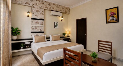 Nomadic Stays Room Type - Deluxe