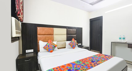 Via Vishesh Continental Room Type - Deluxe Room