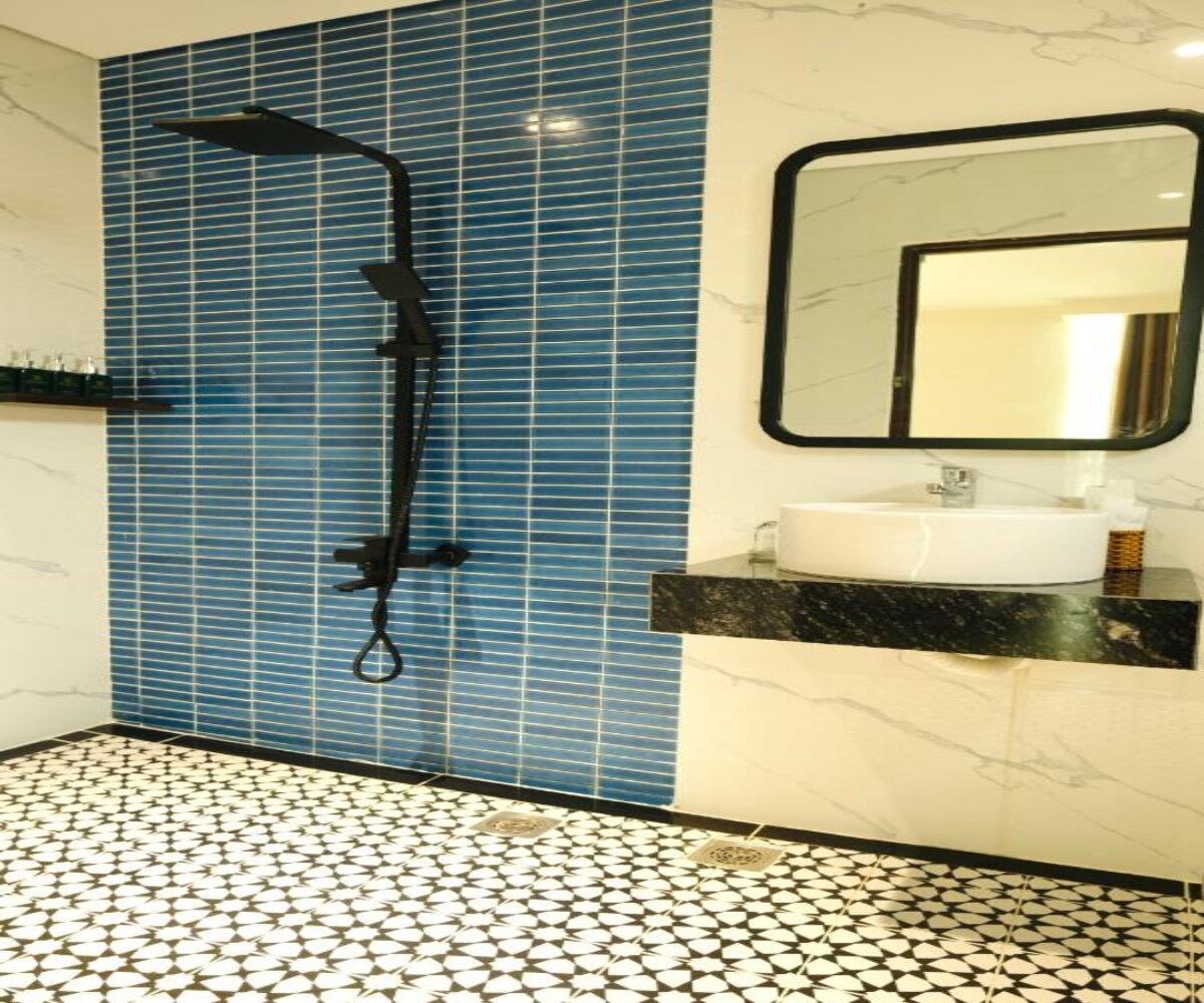 Nicecy Boutique Hotel - Tap to explore photos