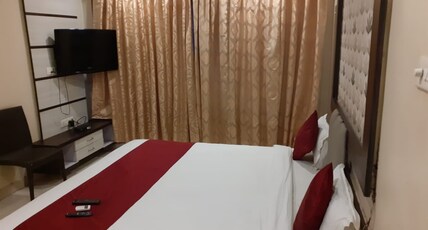 New White House Room Type - Deluxe Room