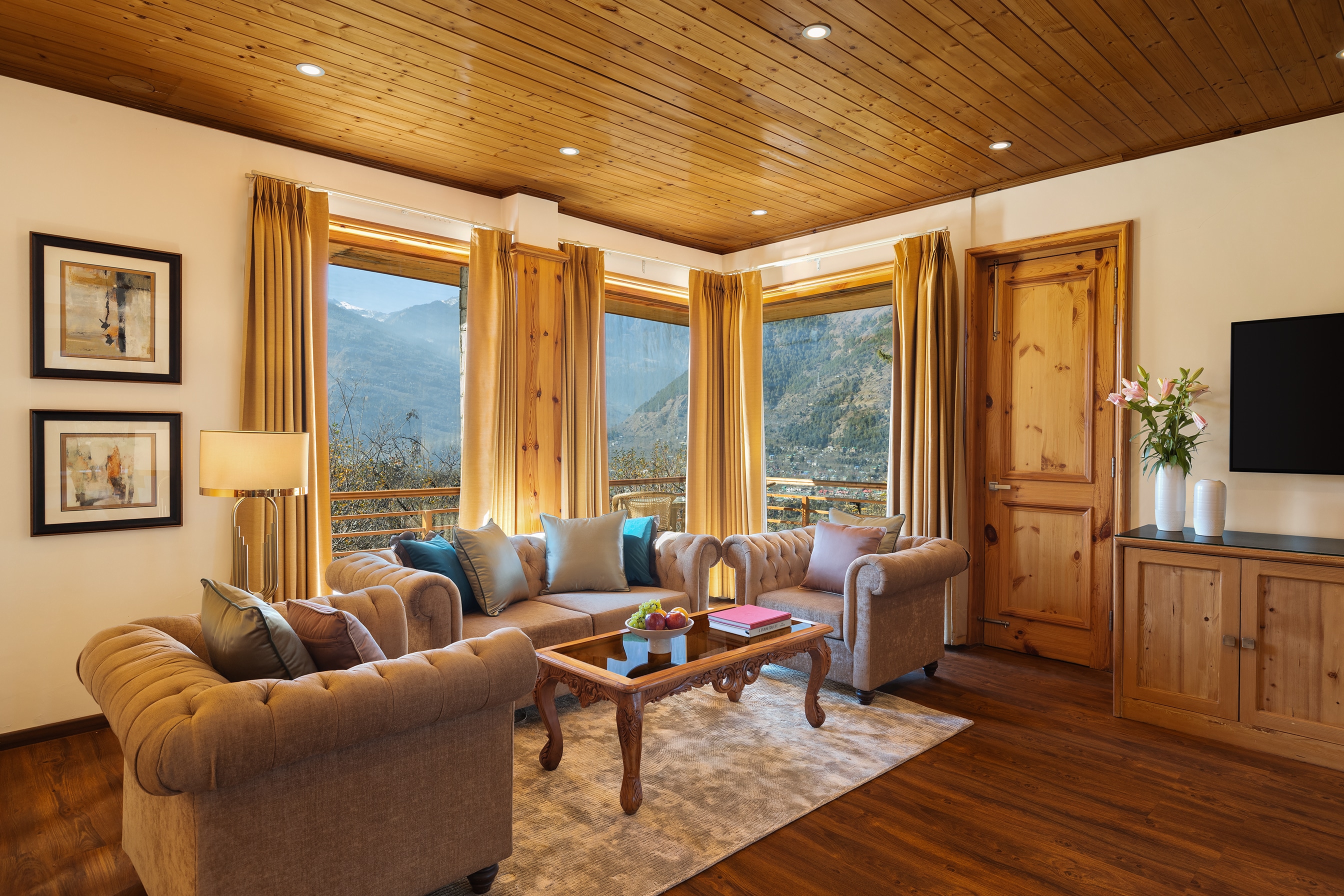 Baragarh Resort and Spa, Manali, IHCL SeleQtions - Tap to explore photos