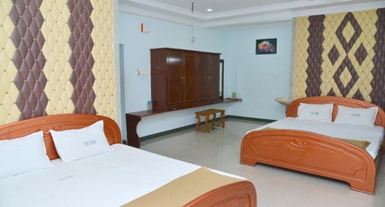 MAL Mahal & Residency Room Type - 4 Bed Executive AC