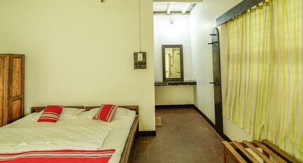 Teak Town | Rooms & Caretaker Room Type - Standard Room