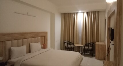 Hotel Milam Inn Room Type - Deluxe Room