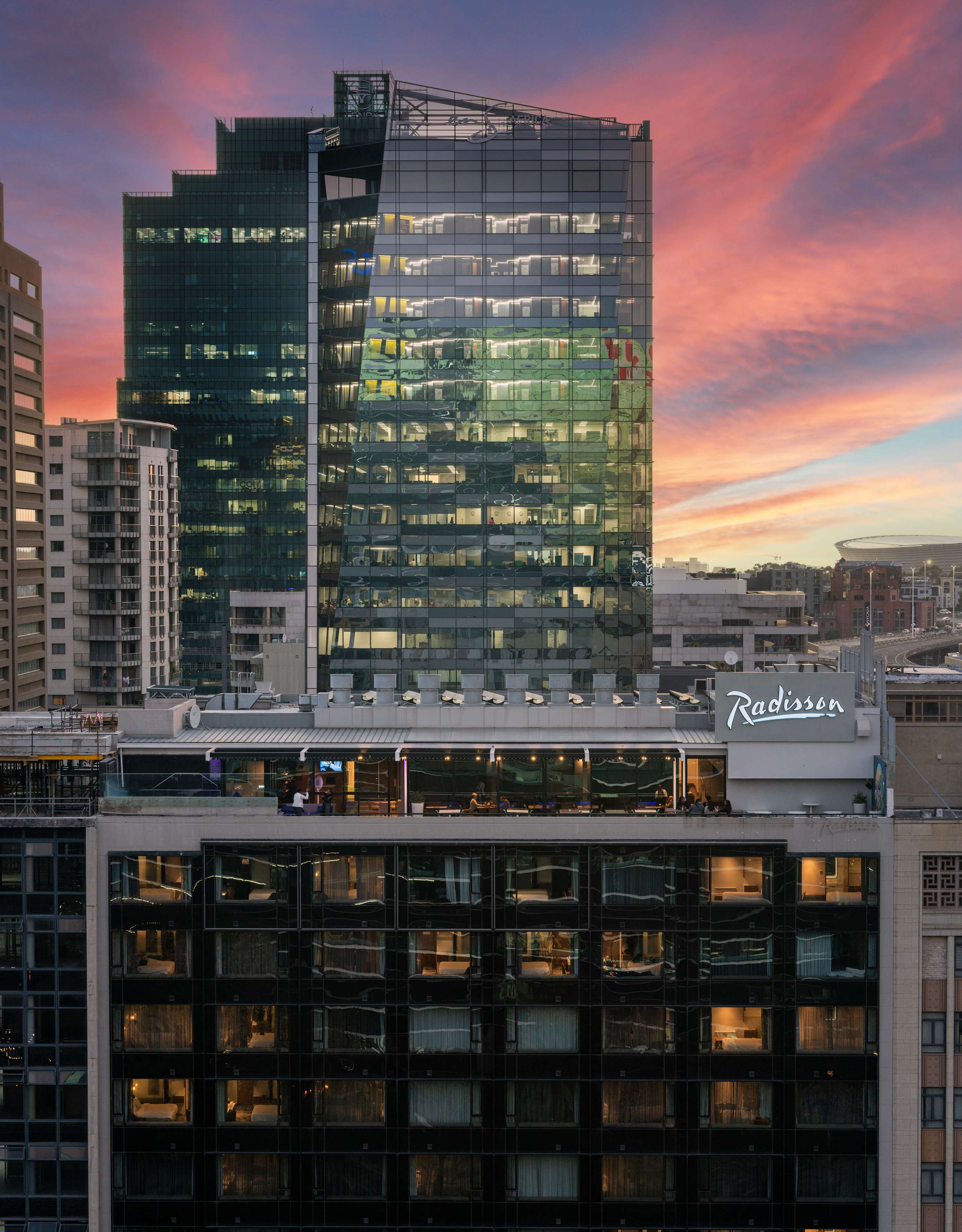 Radisson Hotel Cape Town Foreshore - Tap to explore photos
