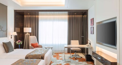 Radisson Blu Hotel, Ajman Room Type - Executive Room - Pool View amp, Lounge
