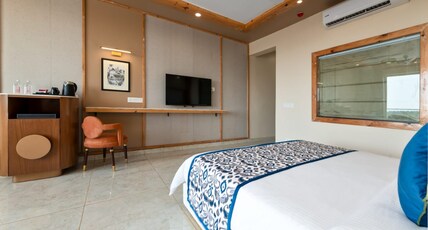 Grand Continent Morjim Room Type - Twin Room with Garden View