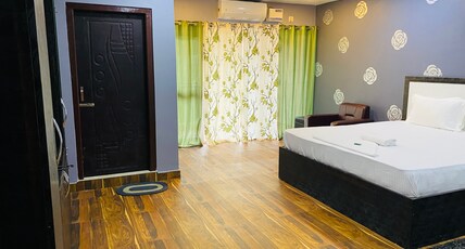 Kaziranga Resort Room Type - Executive Triple Bed with Balcony