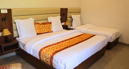 5 States Resorts Room Type - Triple Bedroom with Garden View