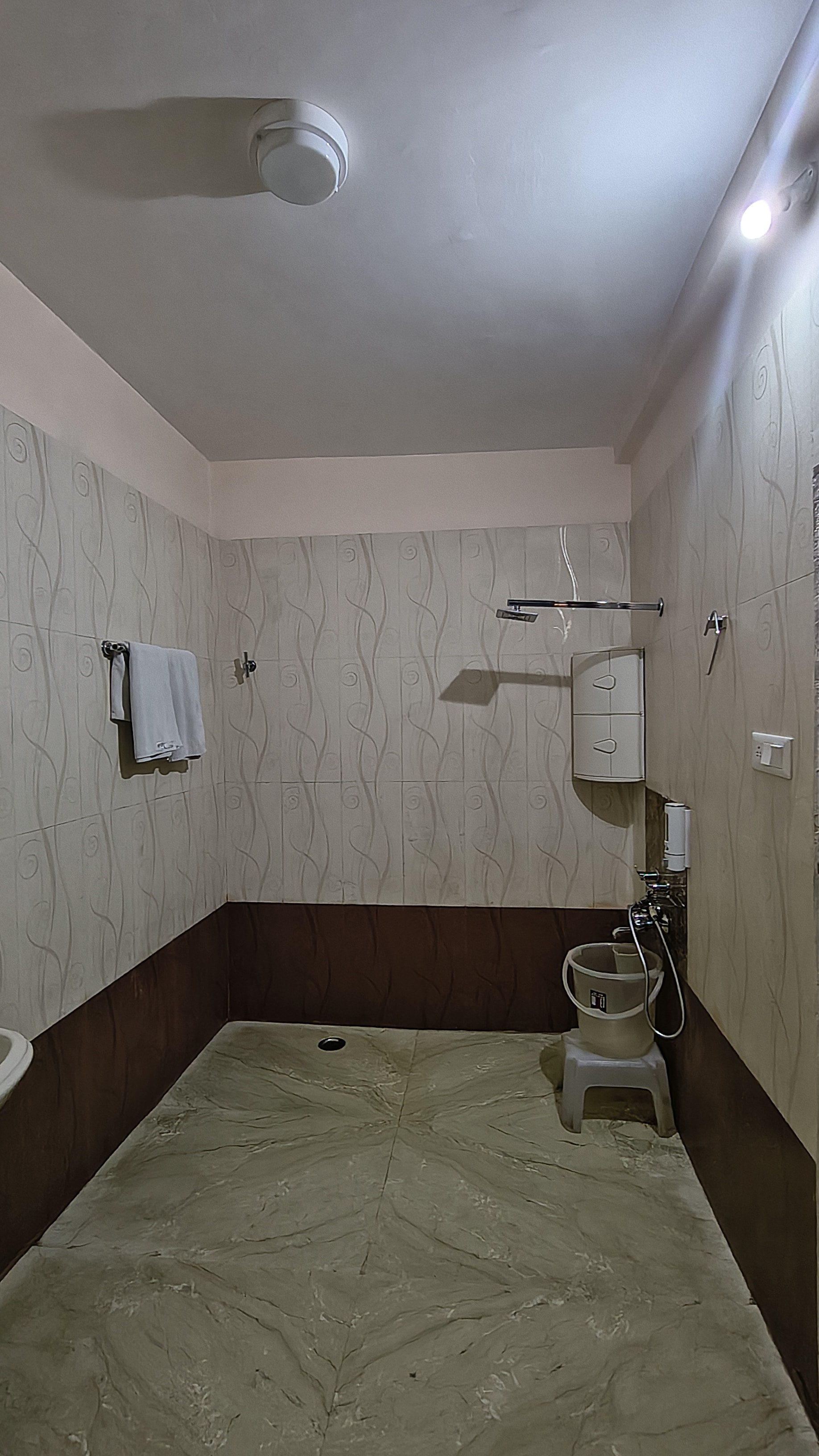 HOTEL DHARAMSHALA PARADISE - Tap to explore photos