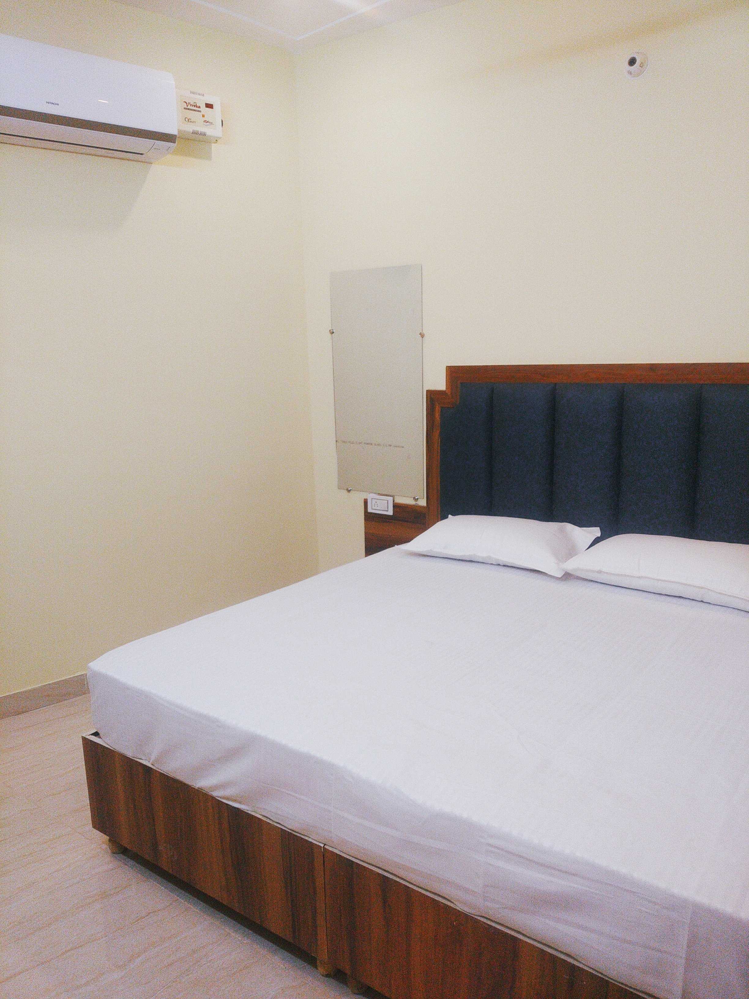 Hotel O AVYAN VILLA - Tap to explore photos