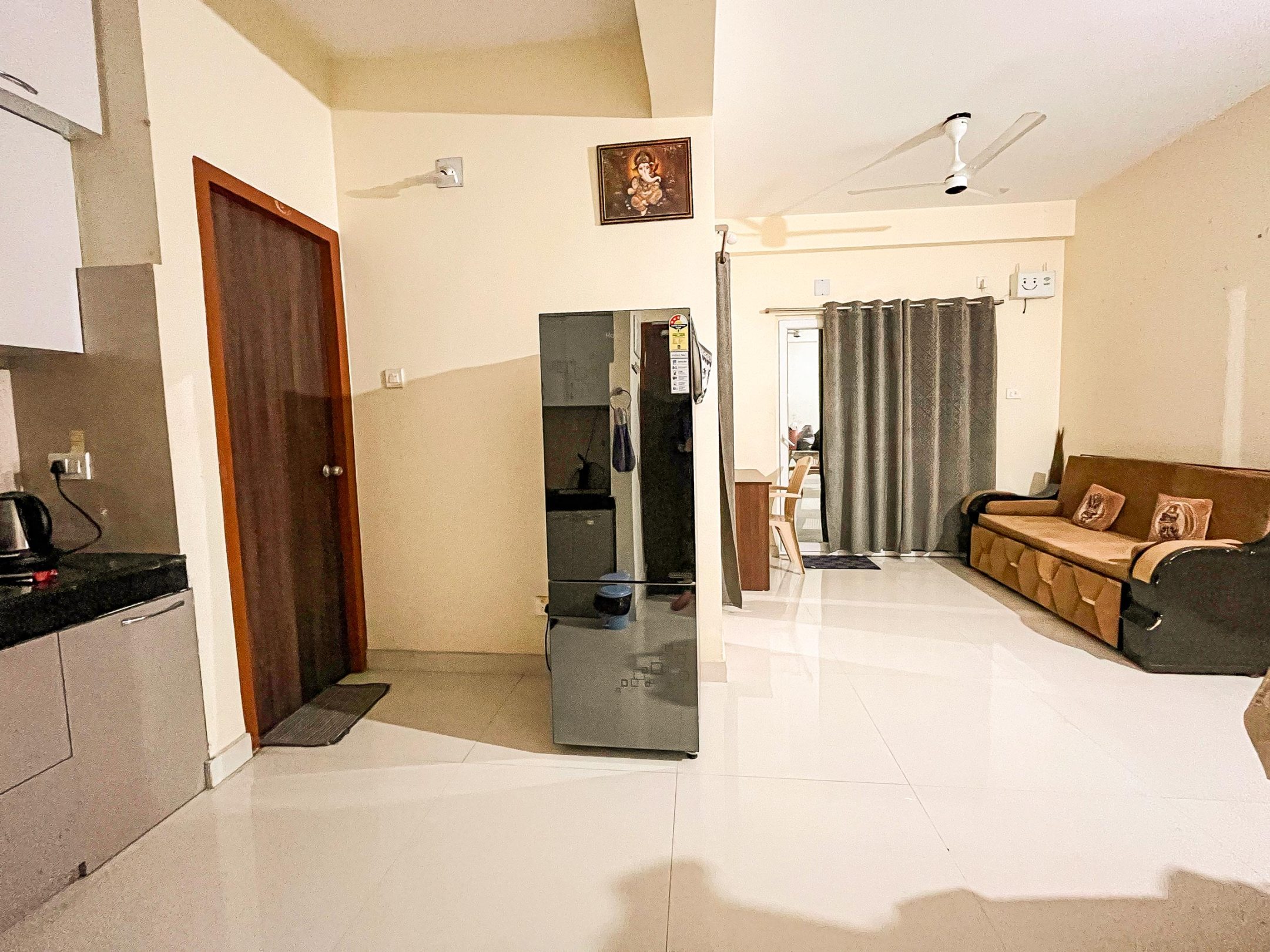 H M Home Fully furnished 1BHK flat with kitchen - Tap to explore photos