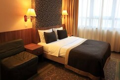 Address of Mehak Hotel
