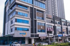 OYO 89576 Mokka Hotel