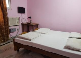RUKMANI LODGE Room Type - AC ROOM