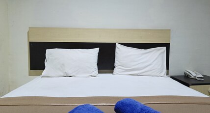 OYO 93953 Kost Tamara Near Kantor Desa Sengka Room Type - Indonesia Standard Double