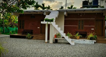 Turtle Island - Ayurveda Backwater Stay, Munroe Island Room Type - Deluxe Villa W Bathtub