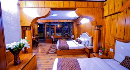 Whispering Valley Resort, River Side The Mall Road Room Type - Family Room with Open Balcony