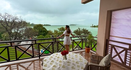 Ashoka Sarovar Room Type - GUEST ROOM WITH PVT BALCONY PARTIAL LAKE VEIW