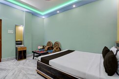 Hotel O by OYO AM2PM Restaurant Cum Bar