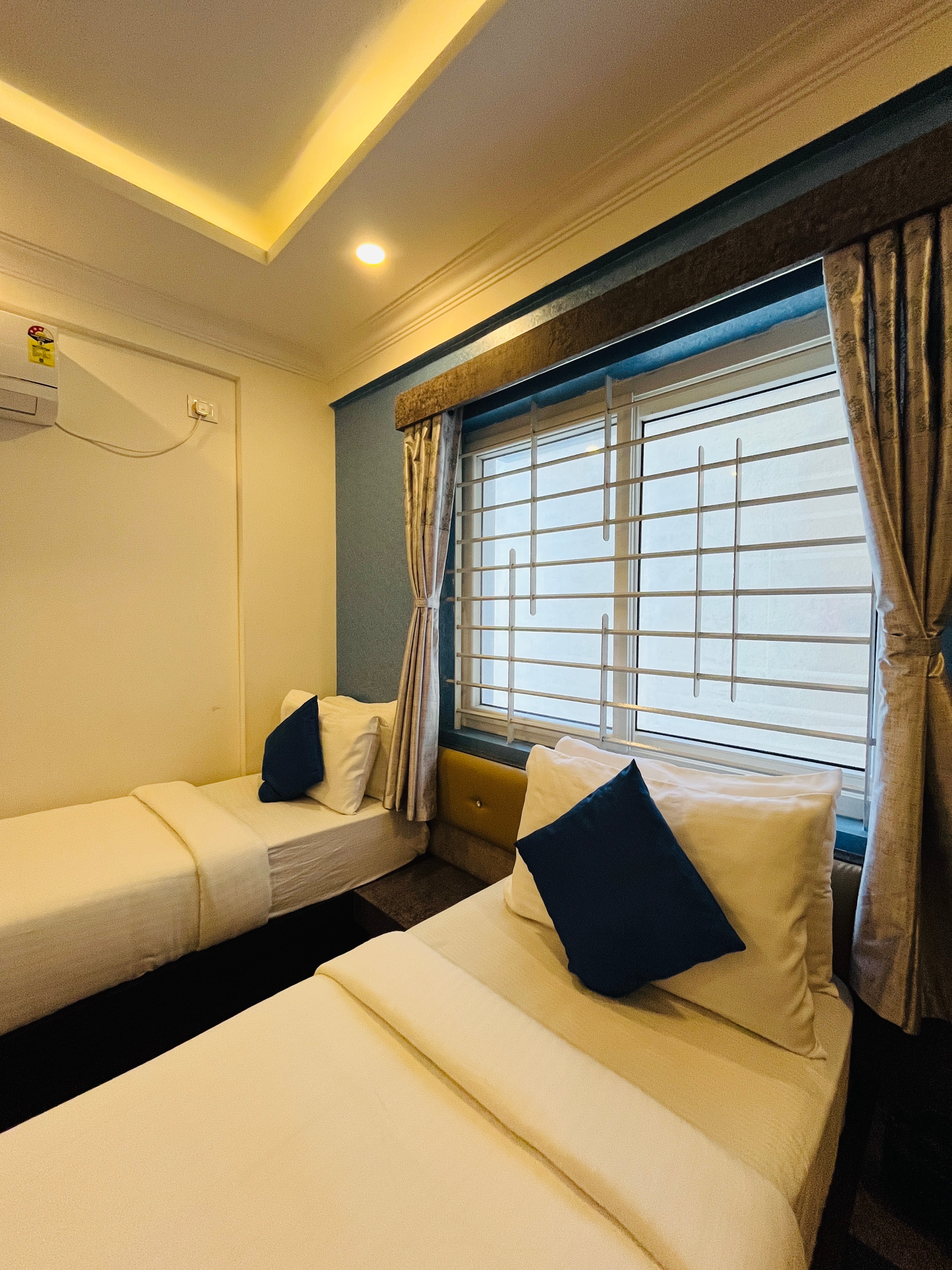 VALUE INN - Tap to explore photos