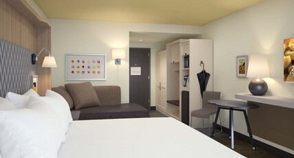 Holiday Inn YAKIMA Room Type - 1 King Bed Premium