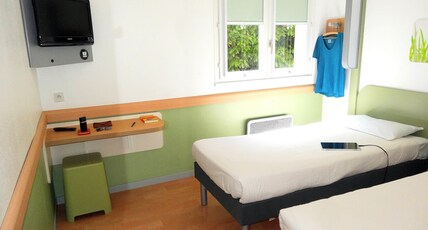 ibis budget Marne la Vall Room Type - TWIN - Room with twin beds
