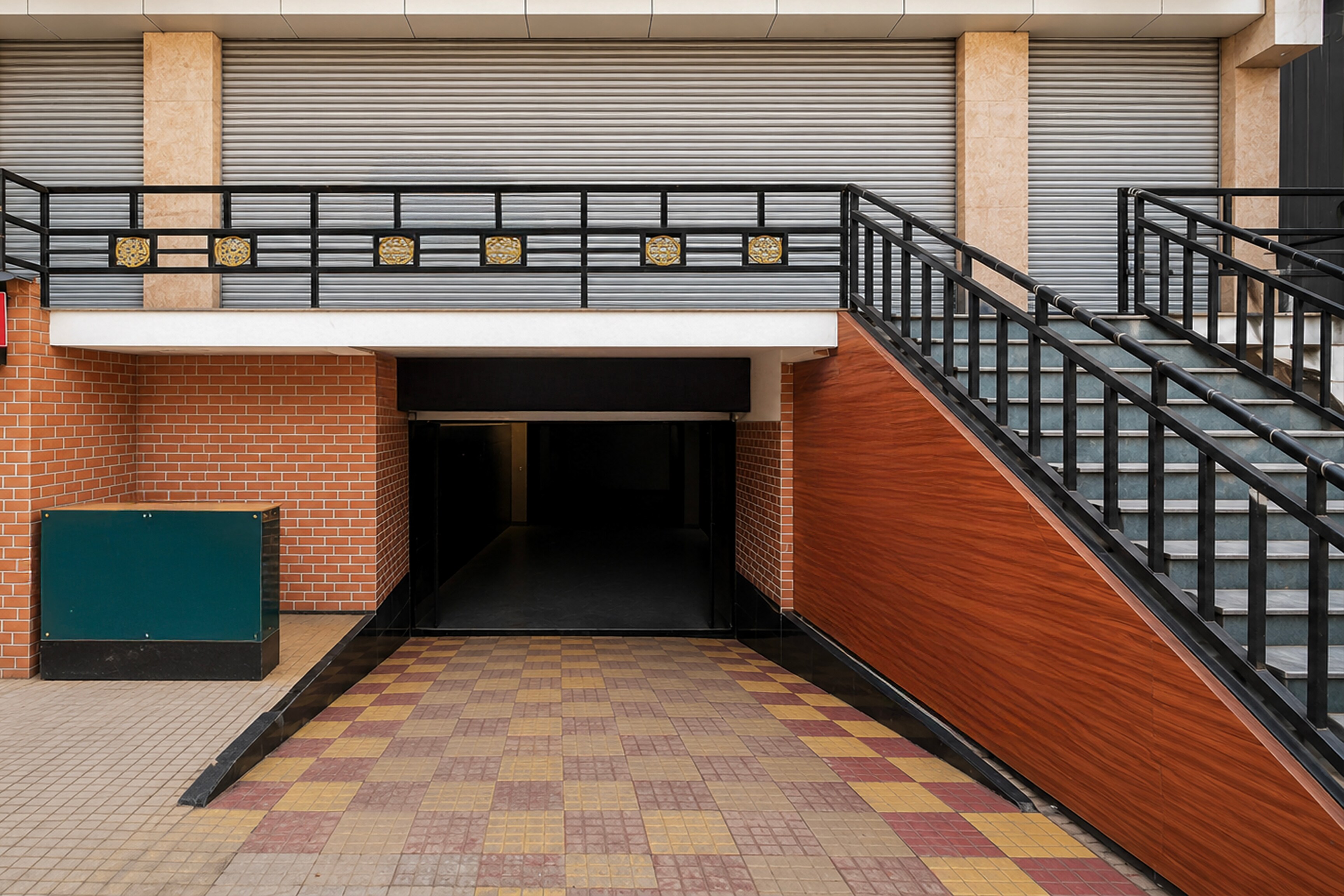 Super Hotel O Bhangagarh Formerly Hotel Plaza Inn - Tap to explore photos
