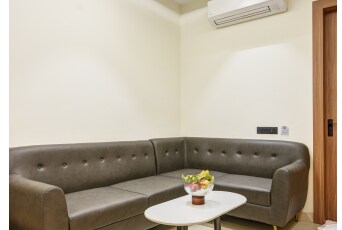 Hotel Heritage Suites Near Ashok Vihar Room Type - Budget Standard Room I Couples & Families With Basic Amenities