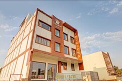 Crown Hotel Agra near Taj Mahal