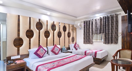 Hotel Glow Inn@3 Mins Walk From NDLS Rail Station Room Type - Deluxe Triple Room With Free Wi-Fi Hotel Glow Inn@3 Mins Walk From NDLS Rail Station Room Type - Deluxe Triple Room With Free Wi-Fi