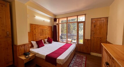 Holiday Moods Room Type - Private Peaceful Forest Balcony View |Wi-Fi,Manali (306)