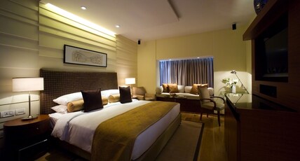 Taj Coromandel, Chennai Room Type - Luxury Room Twin Bed