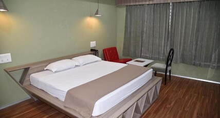 Hotel Bhimas Paradise Room Type - Superior Double Room
