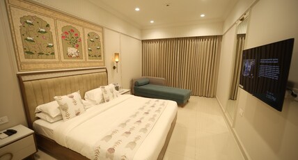 Dhiraj Dham Room Type - Deluxe A/C Room