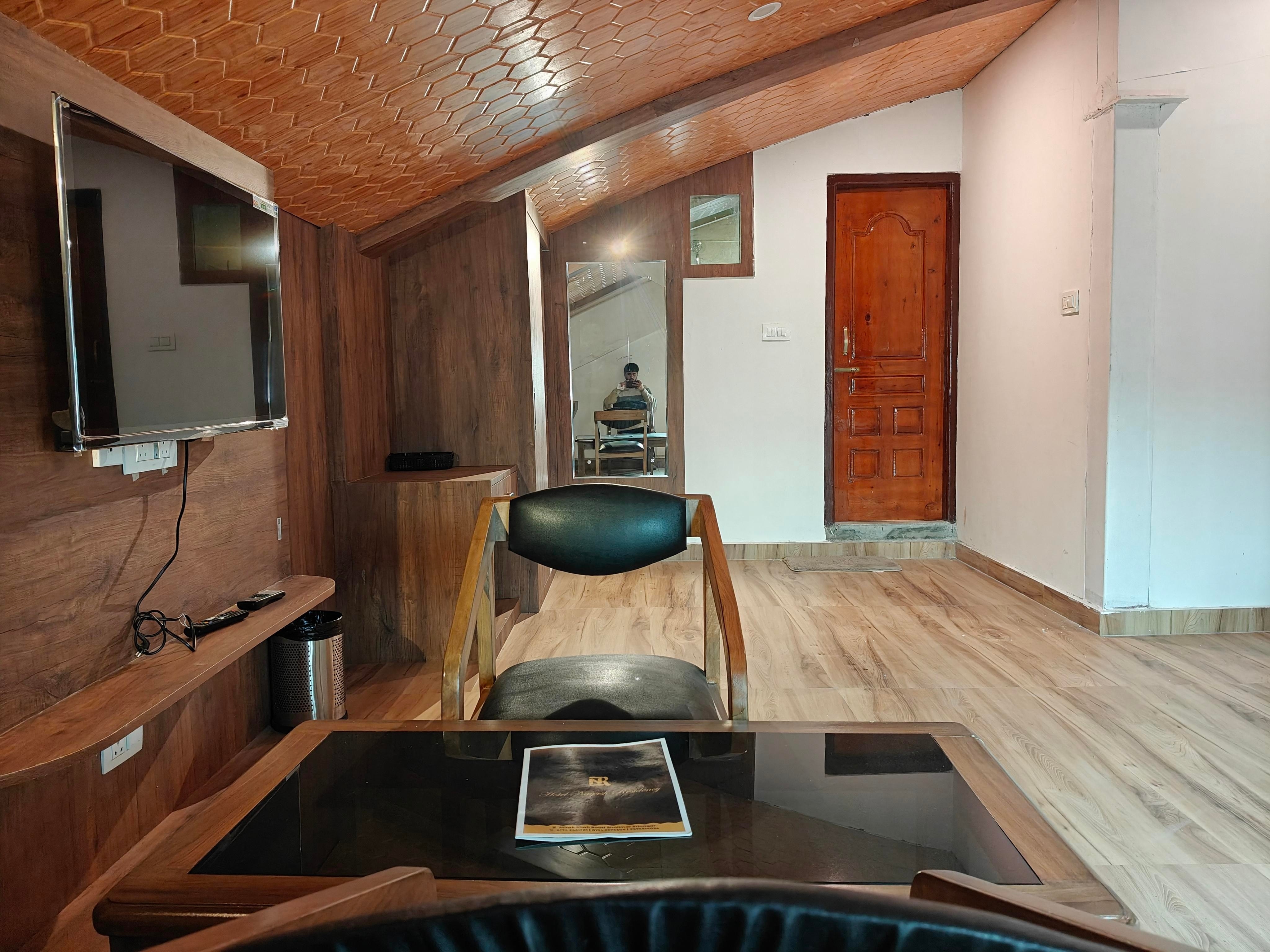 Hotel Naqash Residency - Tap to explore photos