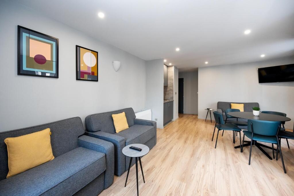 Staycity Aparthotels Paris Gare de l'Est - Tap to explore photos