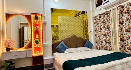 Nest & Rest Homestay Room Type - King Size Bedroom
